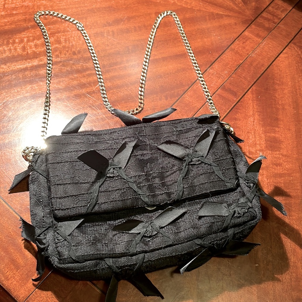 Cute vintage Red Valentino cross body bag